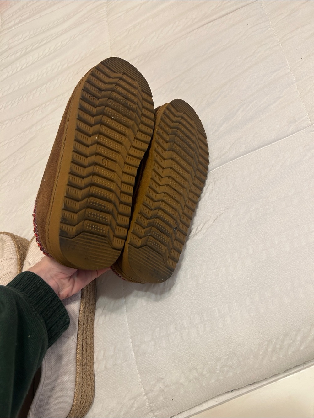 Cozy Women's Slip-On Fur-Lined Slippers in Brown - Picture 2 of 2